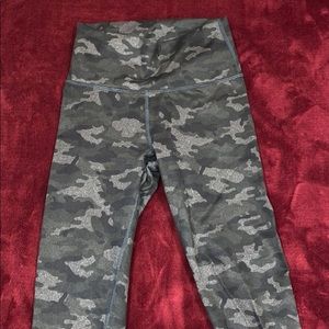 Fabletics cameo leggings (full length) high rise